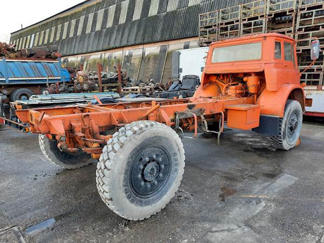 Bedford MJP2 4X4 - Грузовик-шасси: фото 3 Bedford MJP2 4X4 - Грузовик-шасси: фото 3