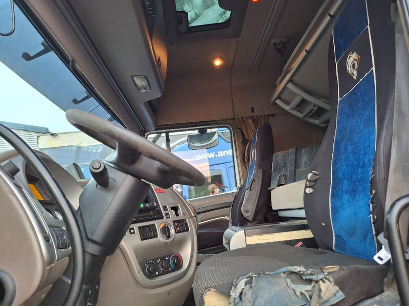 DAF XF 105.460 - Грузовик-шасси: фото 5 DAF XF 105.460 - Грузовик-шасси: фото 5