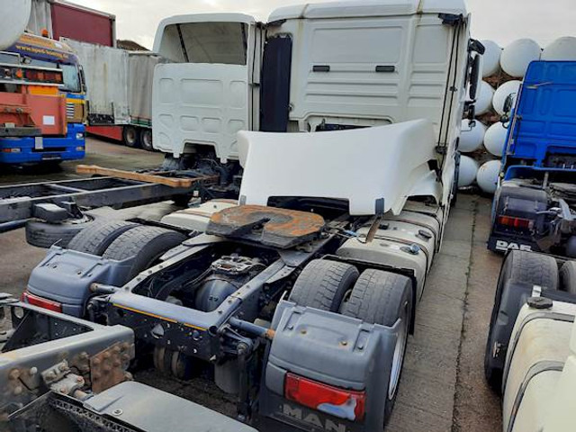 MAN TGX 18.400 - Тягач: фото 3 MAN TGX 18.400 - Тягач: фото 3