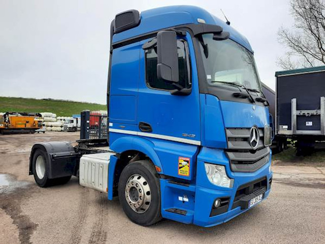 Mercedes-Benz ACTROS 1843 - Тягач: фото 3 Mercedes-Benz ACTROS 1843 - Тягач: фото 3