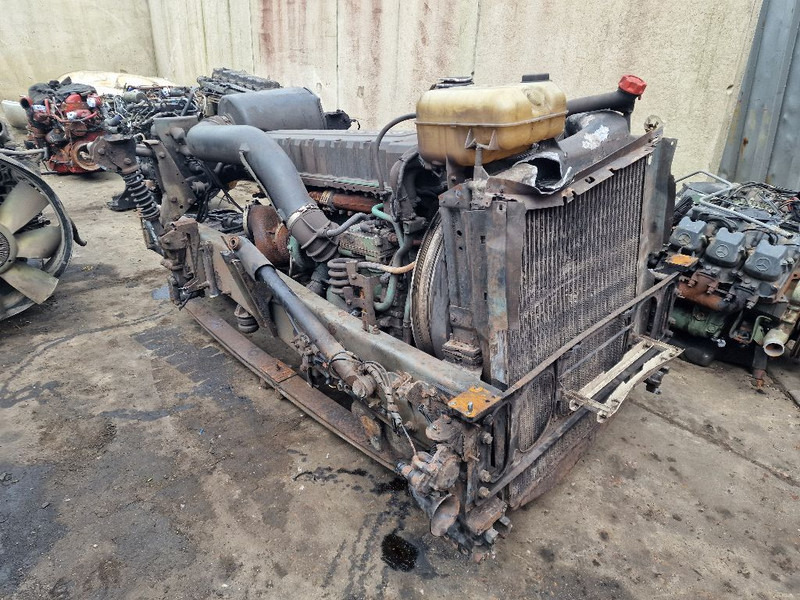 Volvo D12C380 - Двигатель: фото 2 Volvo D12C380 - Двигатель: фото 2