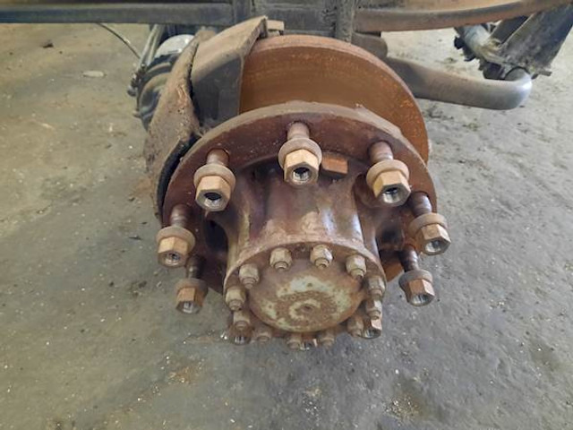 Volvo RS1332SV - Задняя ось для Грузовиков: фото 5 Volvo RS1332SV - Задняя ось для Грузовиков: фото 5