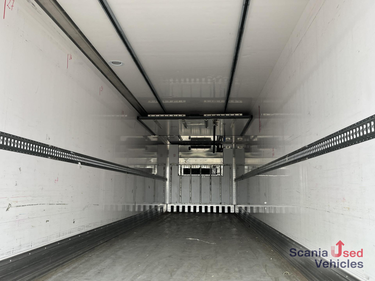 Прицеп-рефрижератор LAMBERET LAMBERET SR2L FRIGO CARRIER VECTOR19 MT -30º 6X: фото 15 Прицеп-рефрижератор LAMBERET LAMBERET SR2L FRIGO CARRIER VECTOR19 MT -30º 6X: фото 15