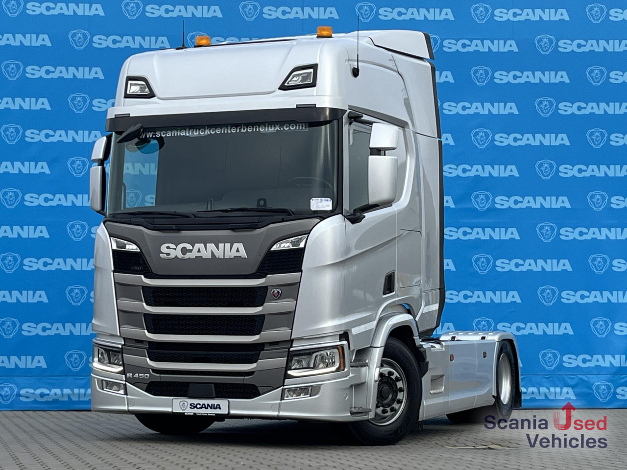 SCANIA R 450 A4x2N RETARDER 8T FULL AIR DIFF-L P-AIRCO - Тягач: фото 1 SCANIA R 450 A4x2N RETARDER 8T FULL AIR DIFF-L P-AIRCO - Тягач: фото 1