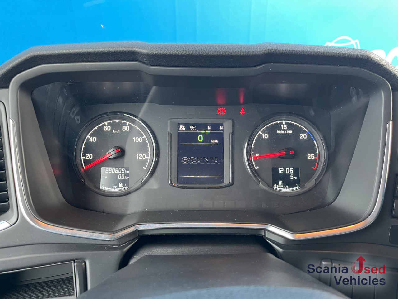 SCANIA R 450 A4x2NA RETARDER DIFF-L P-AIRCO SMART2 - Тягач: фото 3 SCANIA R 450 A4x2NA RETARDER DIFF-L P-AIRCO SMART2 - Тягач: фото 3