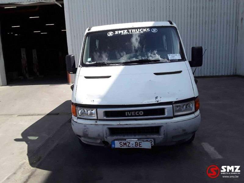 Iveco Daily - Цельнометаллический фургон: фото 2 Iveco Daily - Цельнометаллический фургон: фото 2