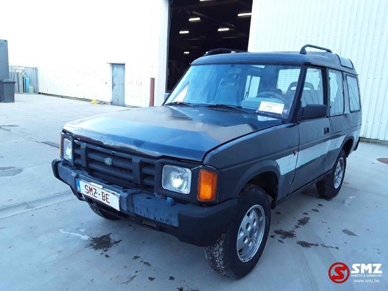 Land Rover Defender - Внедорожник: фото 3 Land Rover Defender - Внедорожник: фото 3