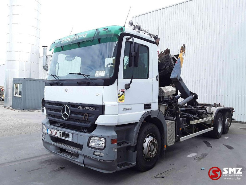Mercedes-Benz Actros 2544 hiab 102.2 remote hook retarder - Грузовик-контейнеровоз/ Сменный кузов, Автоманипулятор: фото 3 Mercedes-Benz Actros 2544 hiab 102.2 remote hook retarder - Грузовик-контейнеровоз/ Сменный кузов, Автоманипулятор: фото 3