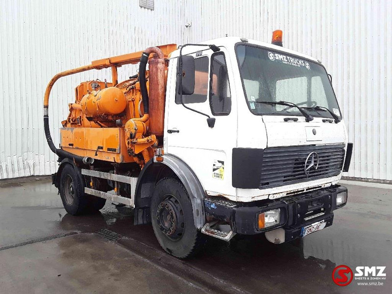 Mercedes-Benz SK 1417 - Ассенизатор: фото 1 Mercedes-Benz SK 1417 - Ассенизатор: фото 1
