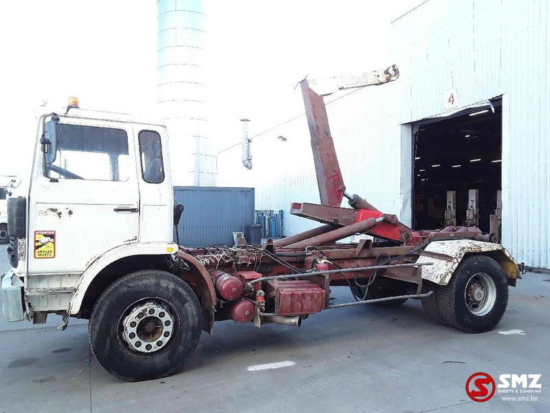 Renault G 290 - Грузовик-контейнеровоз/ Сменный кузов: фото 5 Renault G 290 - Грузовик-контейнеровоз/ Сменный кузов: фото 5