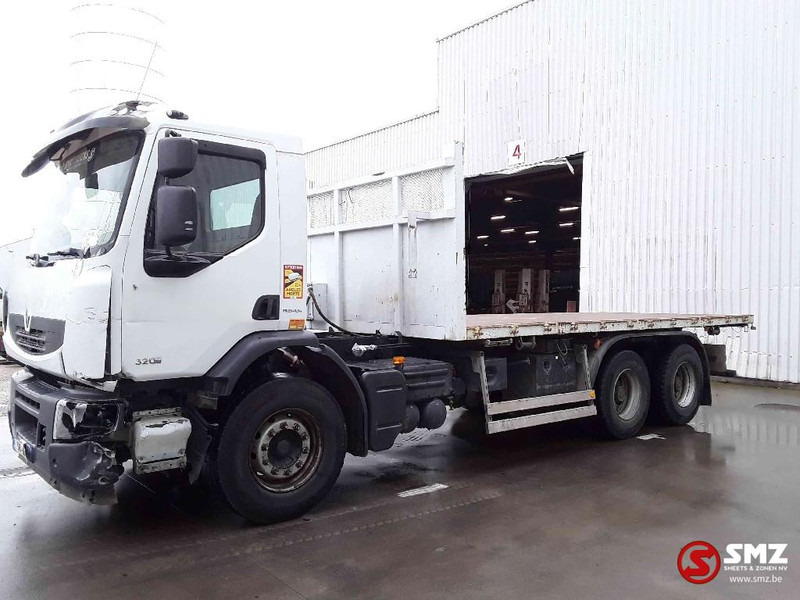 Renault Lander 320 accident / left side dammage - Грузовик бортовой/ Платформа: фото 5 Renault Lander 320 accident / left side dammage - Грузовик бортовой/ Платформа: фото 5