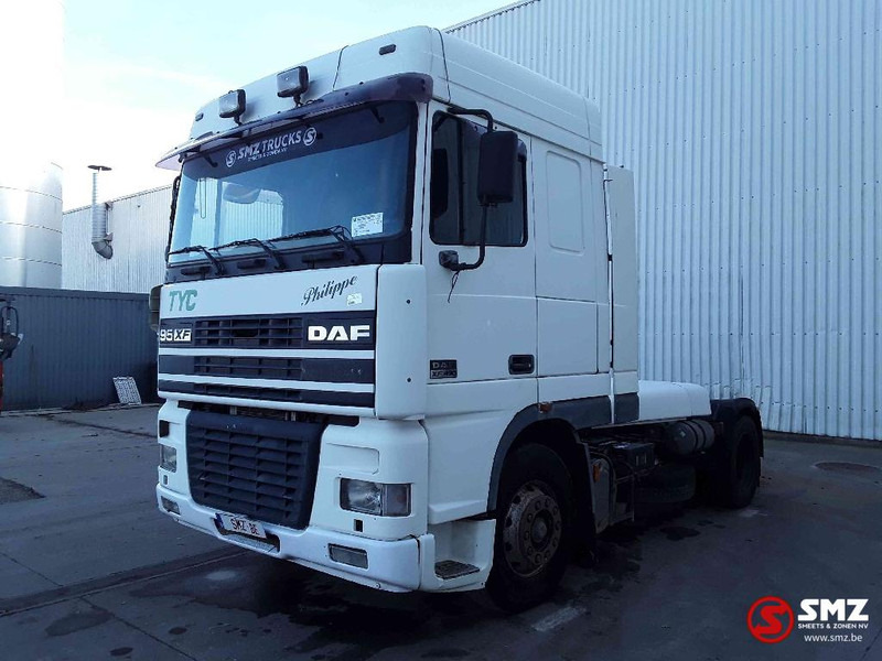 DAF XF 430 Spacecab Euro 2 - Тягач: фото 3 DAF XF 430 Spacecab Euro 2 - Тягач: фото 3