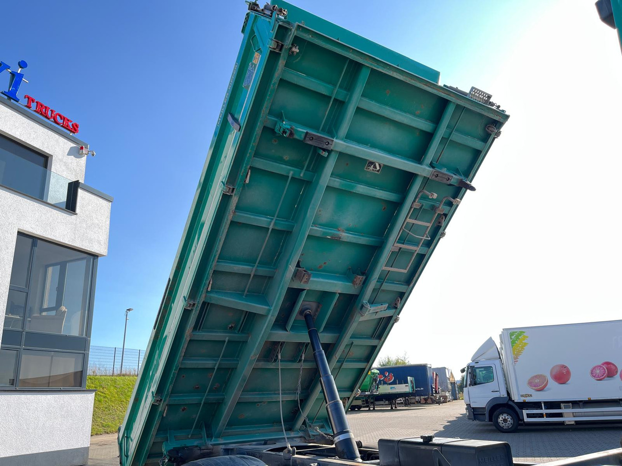 MAN TGS 18.460 4X4 H BL Kipper - Самосвал: фото 2 MAN TGS 18.460 4X4 H BL Kipper - Самосвал: фото 2