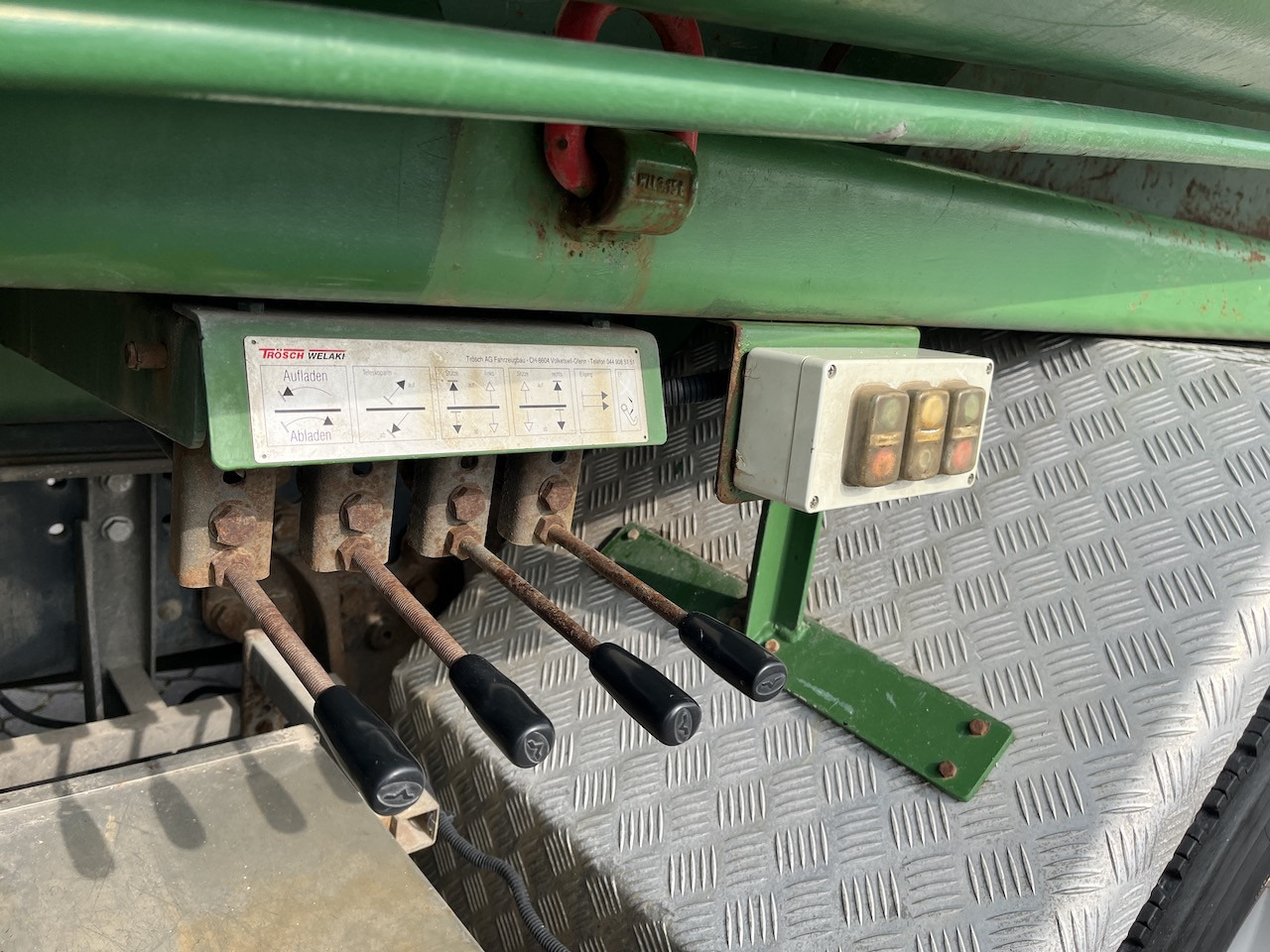 Scania P360 6x2 Trösch Absetzkipper Container - Портальный бункеровоз: фото 5 Scania P360 6x2 Trösch Absetzkipper Container - Портальный бункеровоз: фото 5