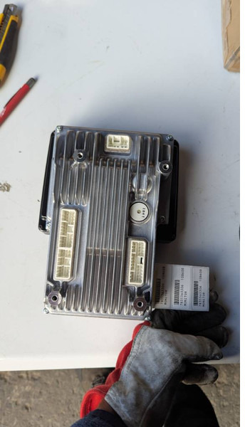 Komatsu PW158-11E0 MONITOR 7835-36-3306 - Электрическая система для Строительной техники: фото 3 Komatsu PW158-11E0 MONITOR 7835-36-3306 - Электрическая система для Строительной техники: фото 3