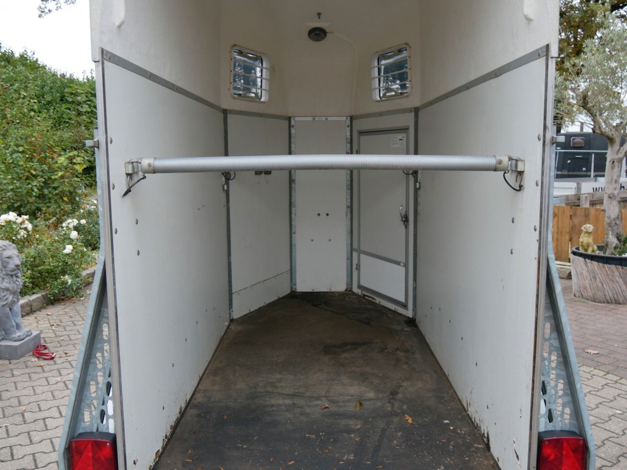 Böckmann Uno - Прицеп для перевозки животных: фото 3 Böckmann Uno - Прицеп для перевозки животных: фото 3