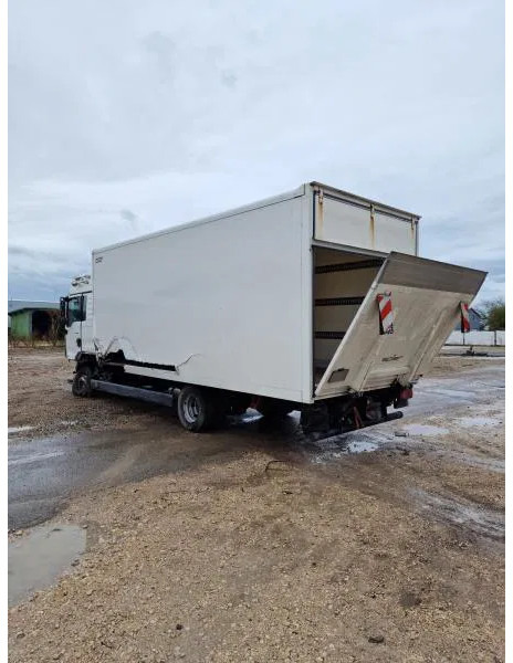 MAN BL UNFALL Koffer Langes Haus Klima - Цельнометаллический фургон: фото 5 MAN BL UNFALL Koffer Langes Haus Klima - Цельнометаллический фургон: фото 5