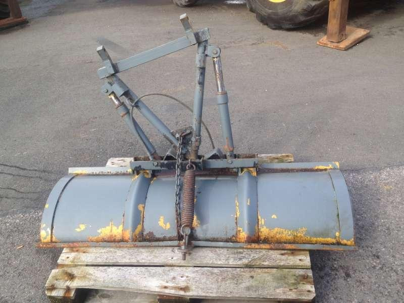 LAME NEIGE POUR PICK UP - Отвал для снега: фото 1 LAME NEIGE POUR PICK UP - Отвал для снега: фото 1