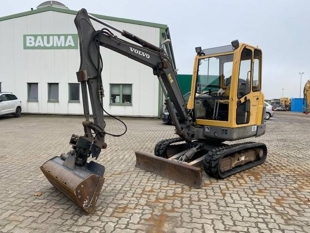 Volvo EC 30 (12005611) - Мини-экскаватор: фото 1 Volvo EC 30 (12005611) - Мини-экскаватор: фото 1