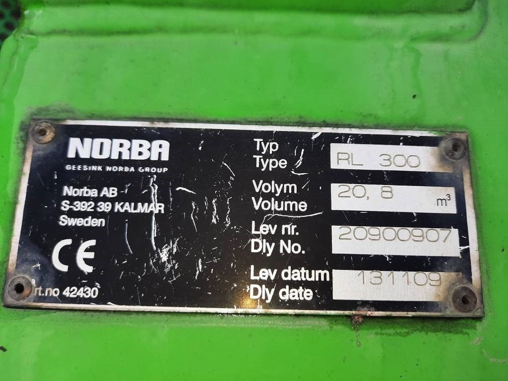 Mercedes-Benz Econic 2633 - Мусоровоз: фото 5 Mercedes-Benz Econic 2633 - Мусоровоз: фото 5