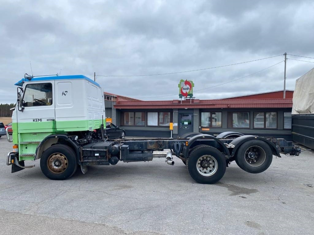 Scania R 142 - Грузовик-шасси: фото 5 Scania R 142 - Грузовик-шасси: фото 5