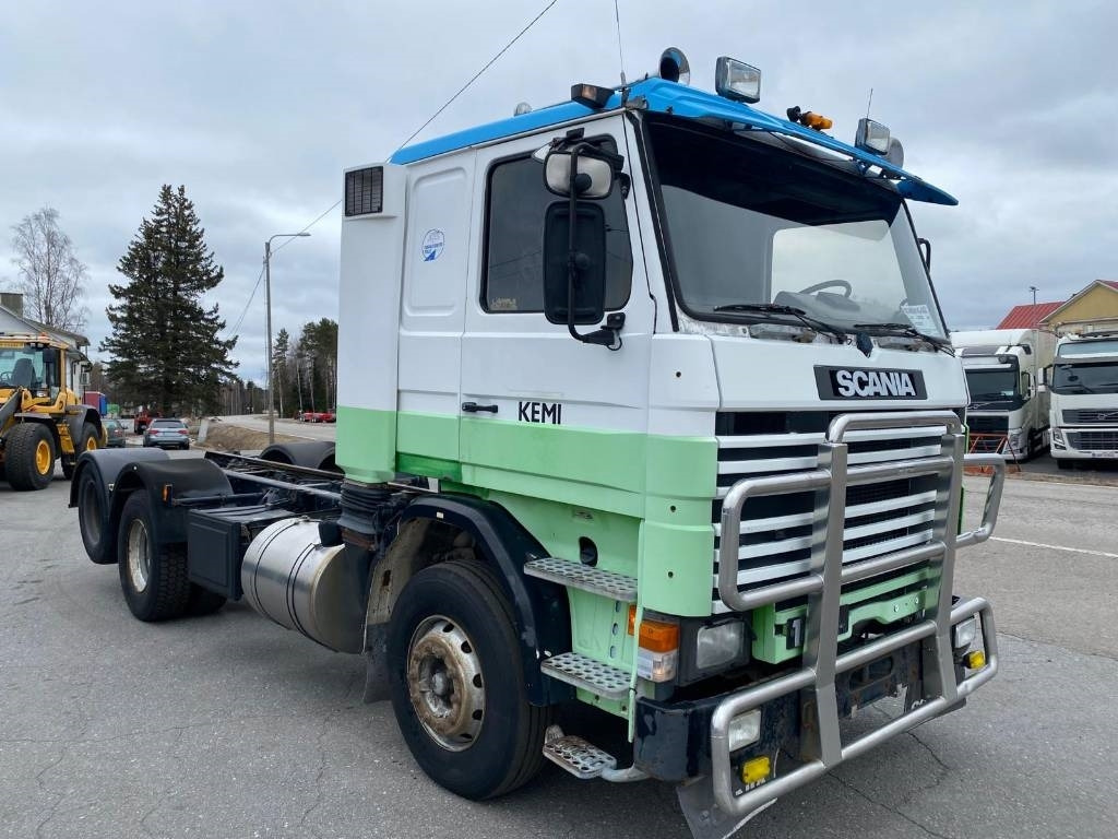 Scania R 142 - Грузовик-шасси: фото 2 Scania R 142 - Грузовик-шасси: фото 2