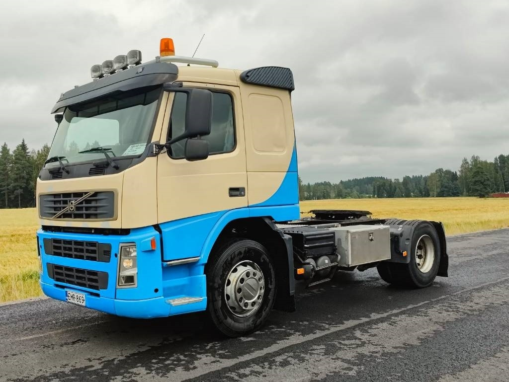 Volvo FM 9 - Тягач: фото 1 Volvo FM 9 - Тягач: фото 1