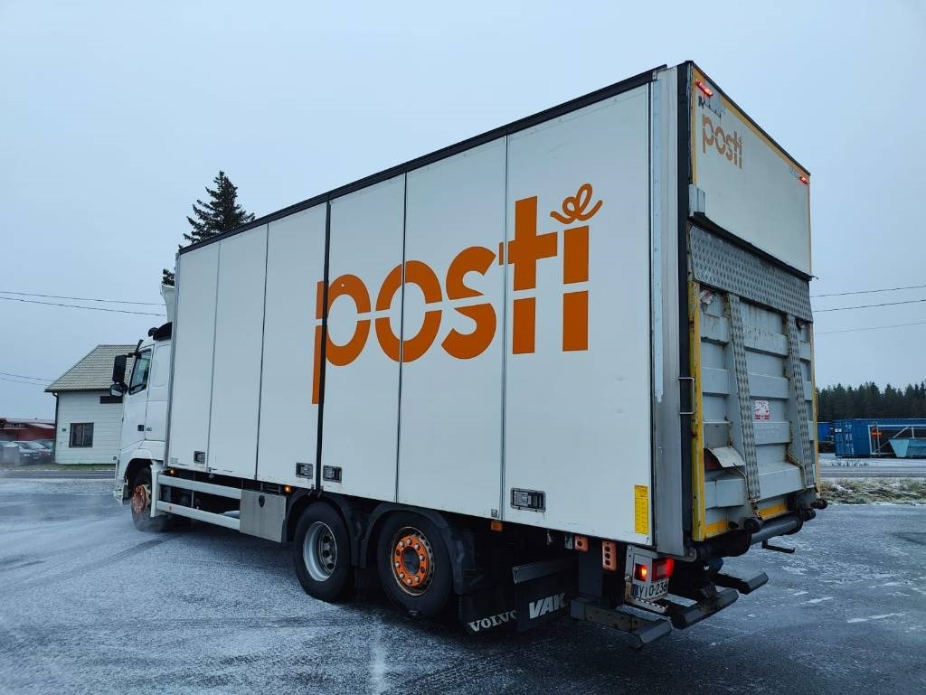 Volvo FH 13 - Грузовик с закрытым кузовом: фото 3 Volvo FH 13 - Грузовик с закрытым кузовом: фото 3