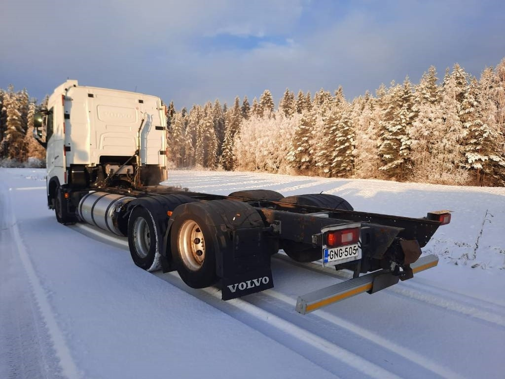 Volvo FH 13 - Грузовик-шасси: фото 3 Volvo FH 13 - Грузовик-шасси: фото 3