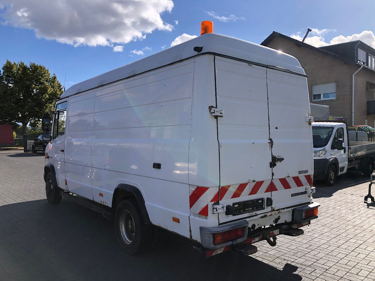 Mercedes-Benz Vario 816 - Цельнометаллический фургон: фото 4 Mercedes-Benz Vario 816 - Цельнометаллический фургон: фото 4