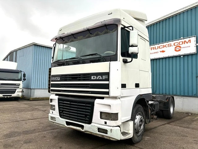 DAF 95.380 XF SPACECAB (EURO 2 (MECHANICAL PUMP & INJECTORS) / ZF16 MANUAL GEARBOX / AIRCONDITIONING) - Тягач: фото 1 DAF 95.380 XF SPACECAB (EURO 2 (MECHANICAL PUMP & INJECTORS) / ZF16 MANUAL GEARBOX / AIRCONDITIONING) - Тягач: фото 1