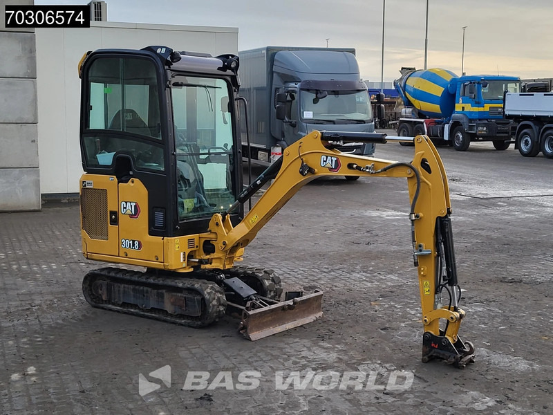 Caterpillar 301.8 - Мини-экскаватор: фото 3 Caterpillar 301.8 - Мини-экскаватор: фото 3