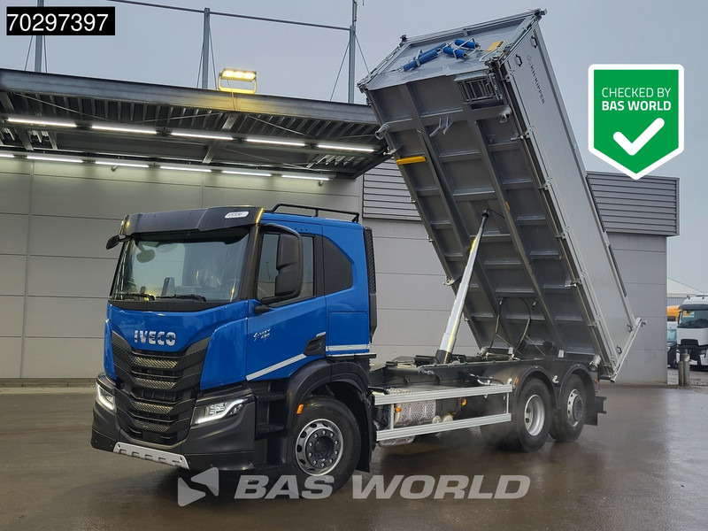 Iveco S-Way 420 6X2 NEW! 17m3 3-way KH kipper Lift+Steering axle Automatic Euro 6 - Самосвал: фото 1 Iveco S-Way 420 6X2 NEW! 17m3 3-way KH kipper Lift+Steering axle Automatic Euro 6 - Самосвал: фото 1