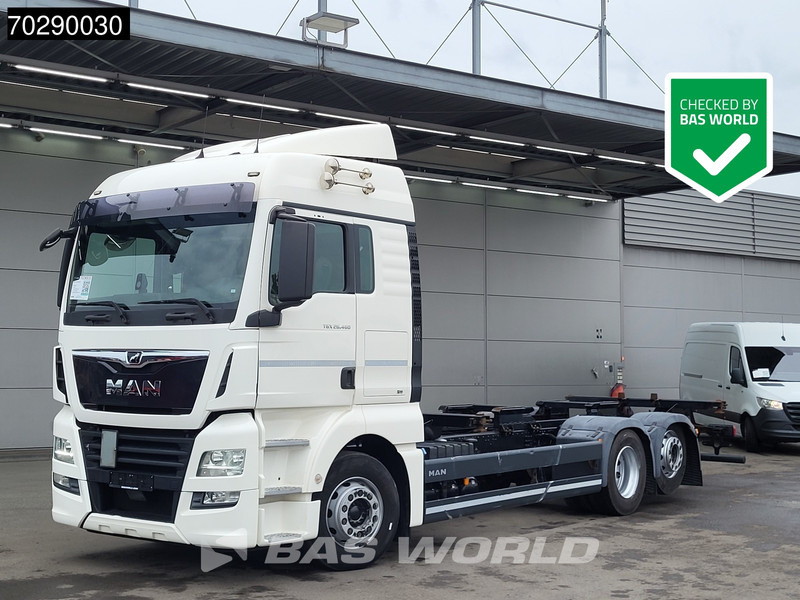 MAN TGX 26.460 6X2 BDF Liftaxle Automatic Retarder ACC Euro 6 - Грузовик-контейнеровоз/ Сменный кузов: фото 1 MAN TGX 26.460 6X2 BDF Liftaxle Automatic Retarder ACC Euro 6 - Грузовик-контейнеровоз/ Сменный кузов: фото 1