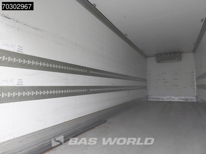 Mercedes-Benz Antos 2532 Antos 6X2 Carrier Supra 850 Nordic Automatic Euro 6 - Рефрижератор: фото 5 Mercedes-Benz Antos 2532 Antos 6X2 Carrier Supra 850 Nordic Automatic Euro 6 - Рефрижератор: фото 5