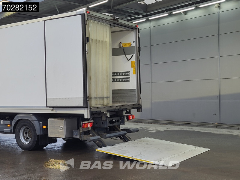 Рефрижератор Mercedes-Benz Atego 1524 Atego 4X2 15tonner Thermo King T-1200R 1500kg Ladebordwand Euro 6: фото 11 Рефрижератор Mercedes-Benz Atego 1524 Atego 4X2 15tonner Thermo King T-1200R 1500kg Ladebordwand Euro 6: фото 11
