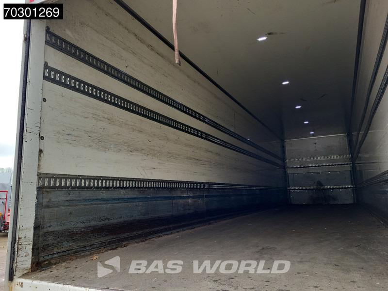 Полуприцеп-фургон Renders ROC 12.18 TUV 01/26 City Tailgate Lift + Steering Axle: фото 10 Полуприцеп-фургон Renders ROC 12.18 TUV 01/26 City Tailgate Lift + Steering Axle: фото 10