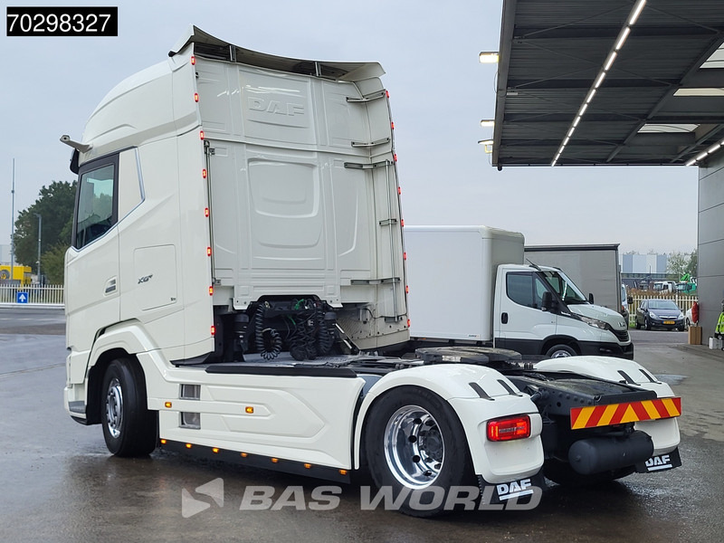 DAF XG+ 530 4X2 Top Condition! XG+ Retarder 2xTanks Leather Alcoa's Standklima ACC Euro 6 - Тягач: фото 2 DAF XG+ 530 4X2 Top Condition! XG+ Retarder 2xTanks Leather Alcoa's Standklima ACC Euro 6 - Тягач: фото 2