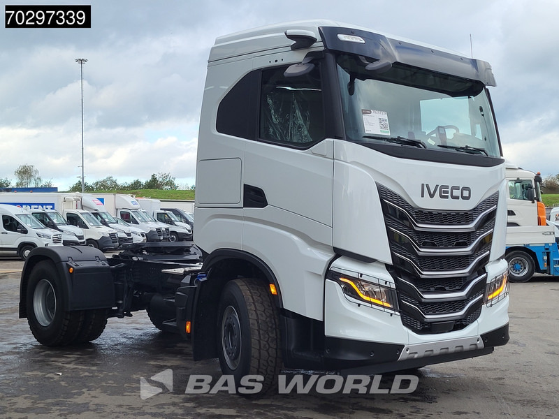 Iveco X-Way 500 4X2 NEW! Retarder Big-Axle Standklima MirrorCam Navi LED ACC Euro 6 - Тягач: фото 3 Iveco X-Way 500 4X2 NEW! Retarder Big-Axle Standklima MirrorCam Navi LED ACC Euro 6 - Тягач: фото 3