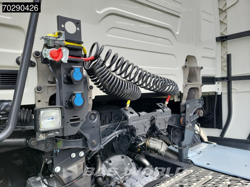 Scania S500 4X2 NEW! Full-Air Retarder Leder 2x Tanks ACC Standklima - Тягач: фото 5 Scania S500 4X2 NEW! Full-Air Retarder Leder 2x Tanks ACC Standklima - Тягач: фото 5