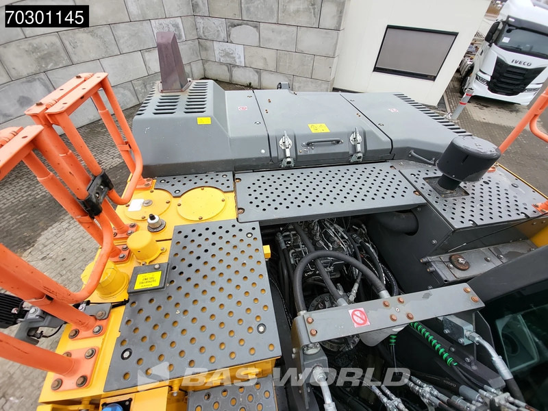 Гусеничный экскаватор Volvo EC300 E L: фото 16