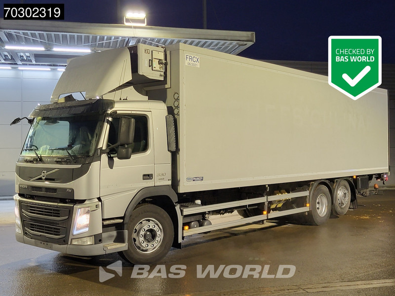Volvo FM 330 6X2 Frigoblock FK25SL 2000kg Ladebordwand Lift+Steering Axle Euro 6 - Рефрижератор: фото 1 Volvo FM 330 6X2 Frigoblock FK25SL 2000kg Ladebordwand Lift+Steering Axle Euro 6 - Рефрижератор: фото 1