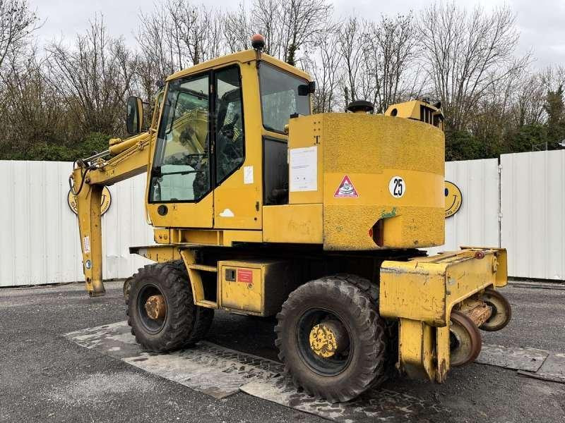 Case 788-PRR - Колёсный экскаватор: фото 4 Case 788-PRR - Колёсный экскаватор: фото 4