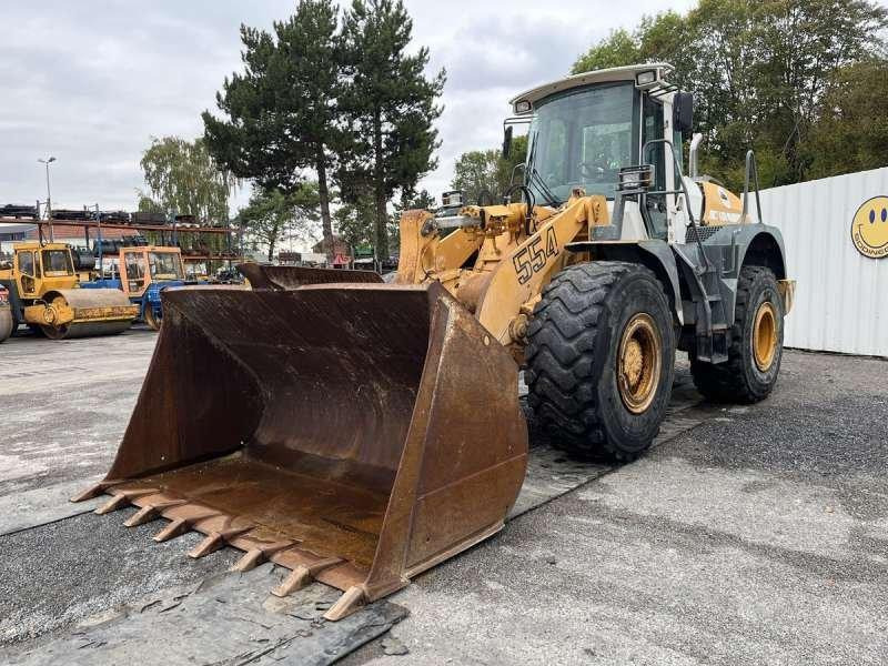 Liebherr L554 - Колёсный погрузчик: фото 2 Liebherr L554 - Колёсный погрузчик: фото 2