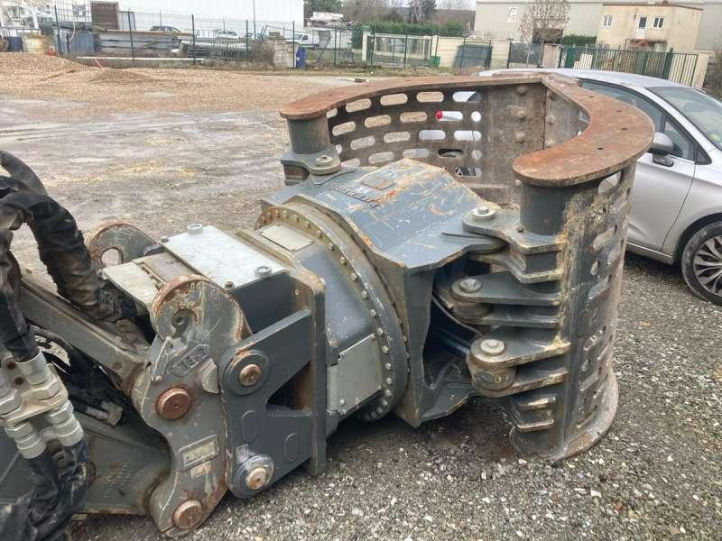 Гусеничный экскаватор Liebherr R938 LC: фото 13