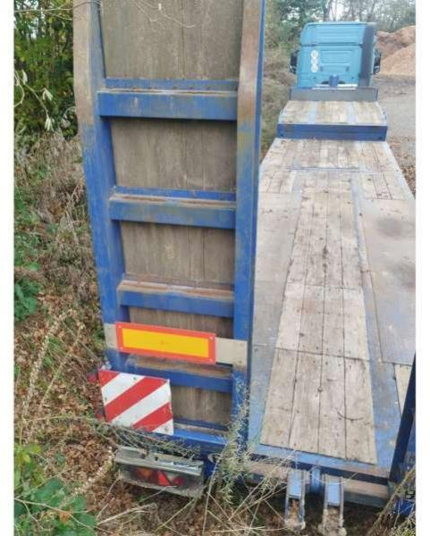 Verem 3 ESSIEUX - Низкорамный полуприцеп: фото 3 Verem 3 ESSIEUX - Низкорамный полуприцеп: фото 3