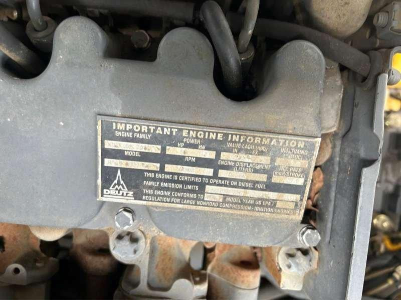 Колёсный погрузчик Volvo L30Z: фото 33