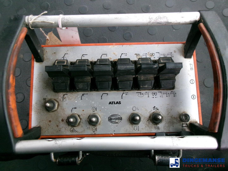 Автоманипулятор Iveco AD260S31Y/PS 6x2 RHD + Atlas 135.2E-A2: фото 16 Автоманипулятор Iveco AD260S31Y/PS 6x2 RHD + Atlas 135.2E-A2: фото 16