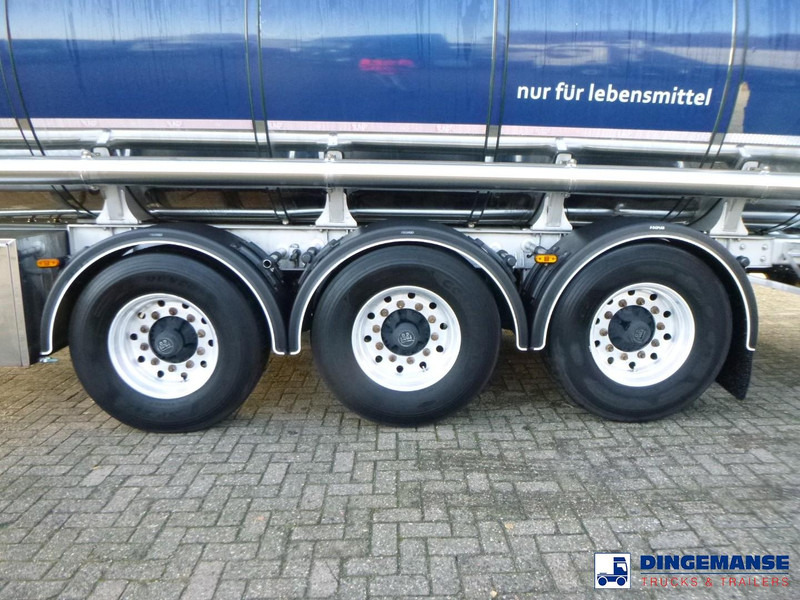 LAG Food tank inox 32 m3 / 3 comp + pump, steaming heating, webasto - Полуприцеп-цистерна: фото 5 LAG Food tank inox 32 m3 / 3 comp + pump, steaming heating, webasto - Полуприцеп-цистерна: фото 5