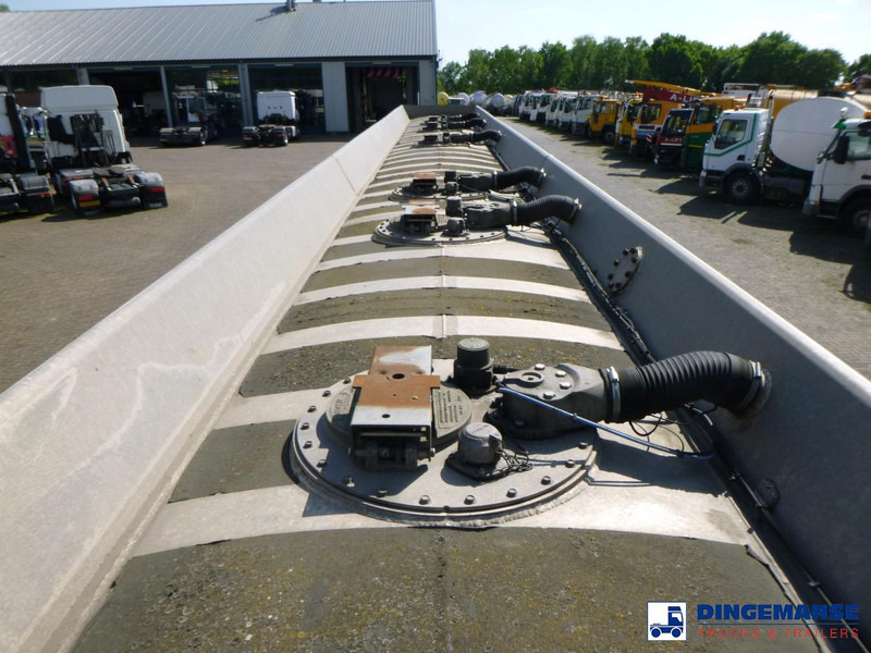 Полуприцеп-цистерна Lakeland Fuel tank alu 42.8 m3 / 6 comp: фото 13 Полуприцеп-цистерна Lakeland Fuel tank alu 42.8 m3 / 6 comp: фото 13